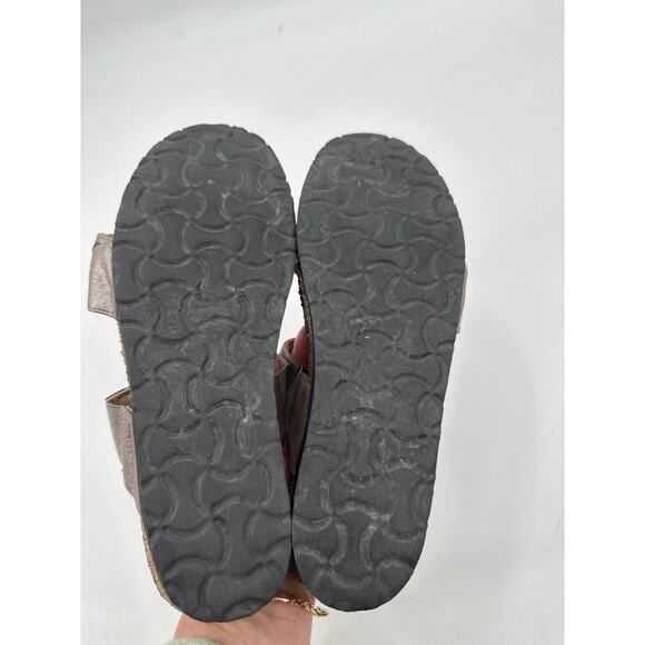 NAOT Susan metallic Leather Slides Size 37/ US 6 EUC - Picture 6 of 7